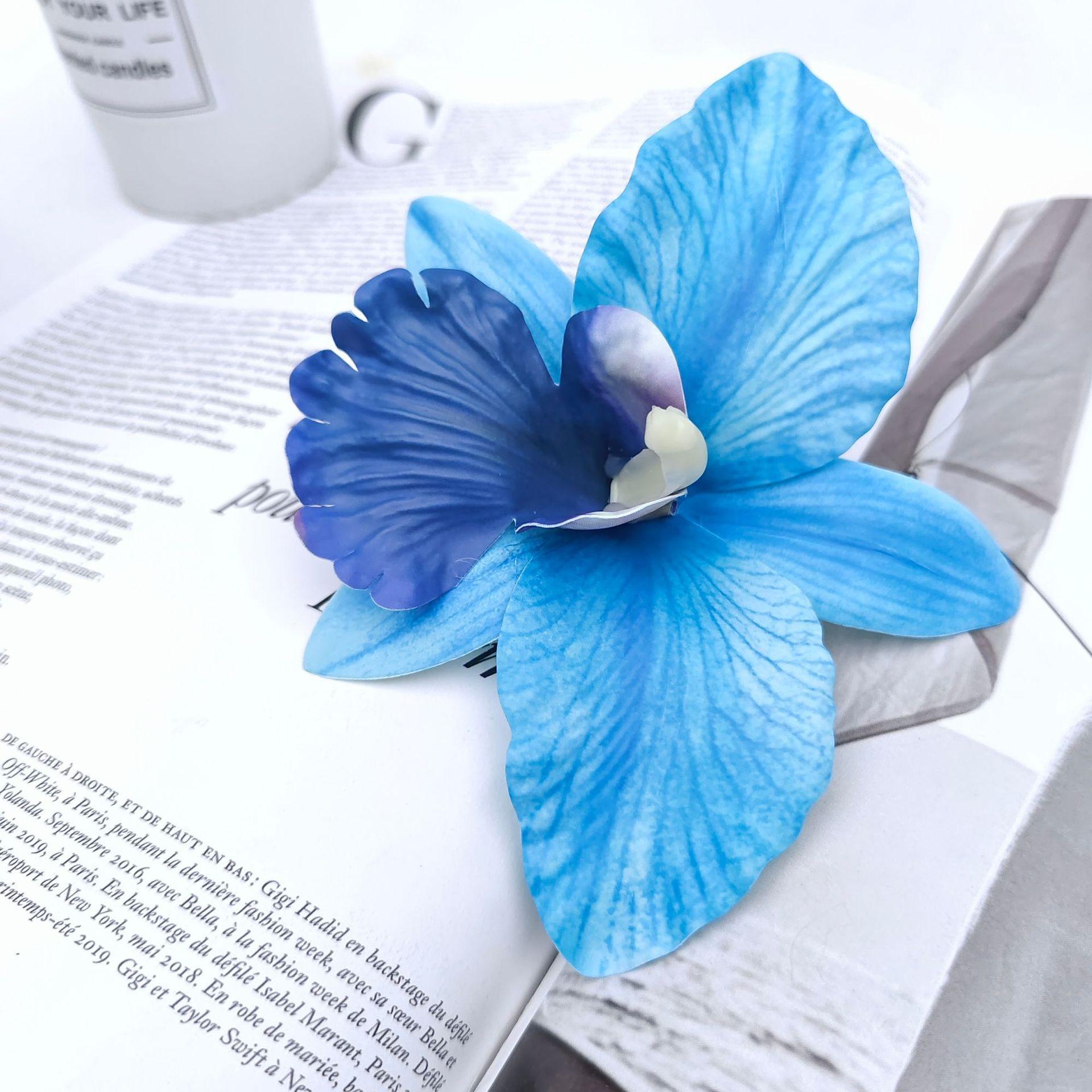 New Pure Desire Wind Flower Hair Clip Side Ear Back Simulation Butterfly Orchid Headpiece Seaside Accessories
New Pure Desire Wind Flower Hair Clip Side Ear Back Simulation Butterfly Orchid Headpiece Seaside Accessories