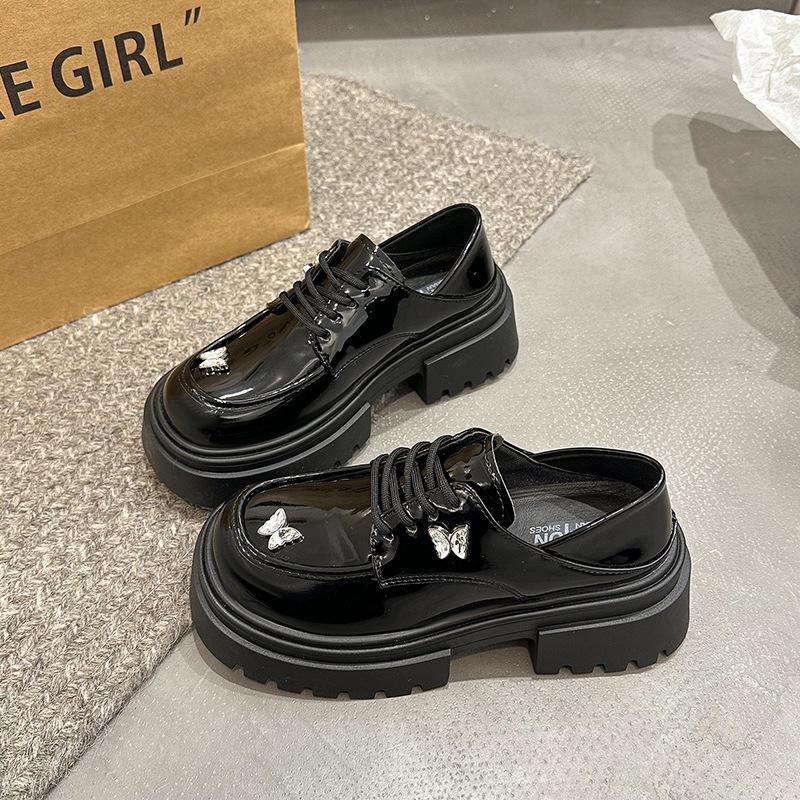Lace-up platform white loafers women s 2025 new spring breathable butterfly versatile single shoes small leather shoes comfortable 39 чорний
Lace-up platform white loafers women s 2025 new spring breathable butterfly versatile single shoes small leather shoes comfortable 39 чорний