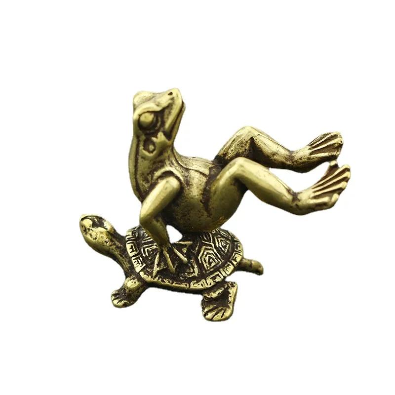 1 Pcs Creative New Bronze Sculpture Antique Brass Tortoise Frog Miniature Statue Home Desk Decor Funny Craft Ornament Gift золотой
1 Pcs Creative New Bronze Sculpture Antique Brass Tortoise Frog Miniature Statue Home Desk Decor Funny Craft Ornament Gift золотой