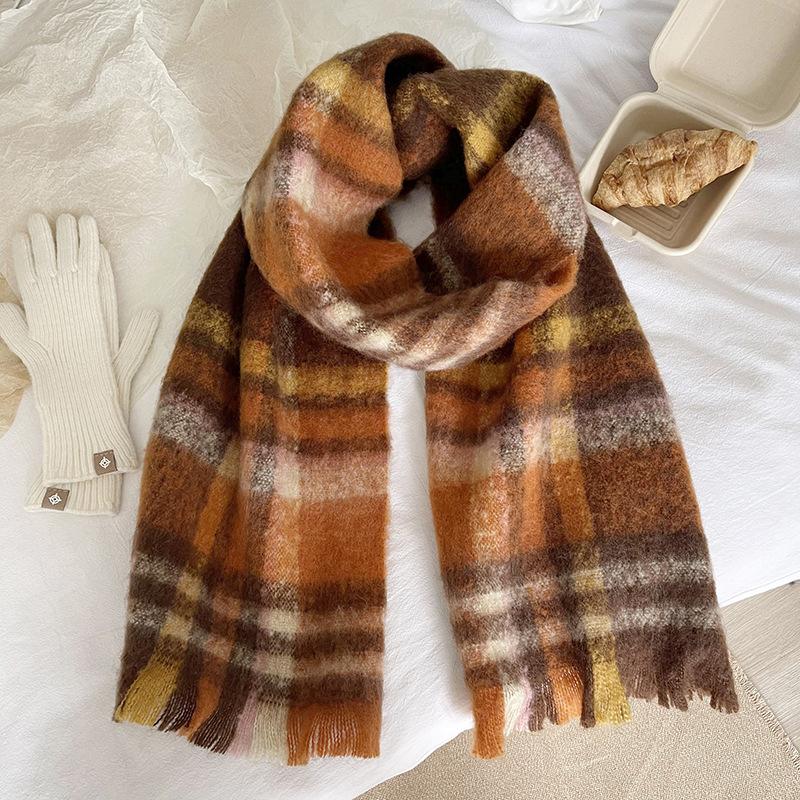 Fresh Mohair Plaid Scarf Women s Autumn and Winter Sweet Thickened Shawl Winter Warm Student Scarf Dual Use 210*36cm
Fresh Mohair Plaid Scarf Women s Autumn and Winter Sweet Thickened Shawl Winter Warm Student Scarf Dual Use 210*36cm