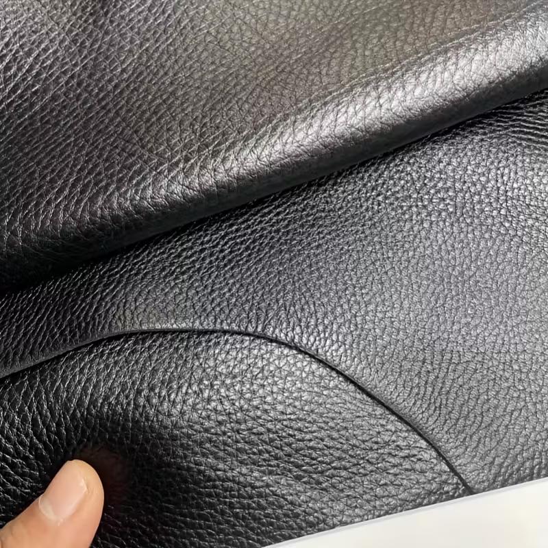 2mm black lychee patterned top layer cowhide, leather leather, sofa cushion, table cushion, mouse pad, handmade DIY leather bag 21x14cm чёрный
2mm black lychee patterned top layer cowhide, leather leather, sofa cushion, table cushion, mouse pad, handmade DIY leather bag 21x14cm чёрный