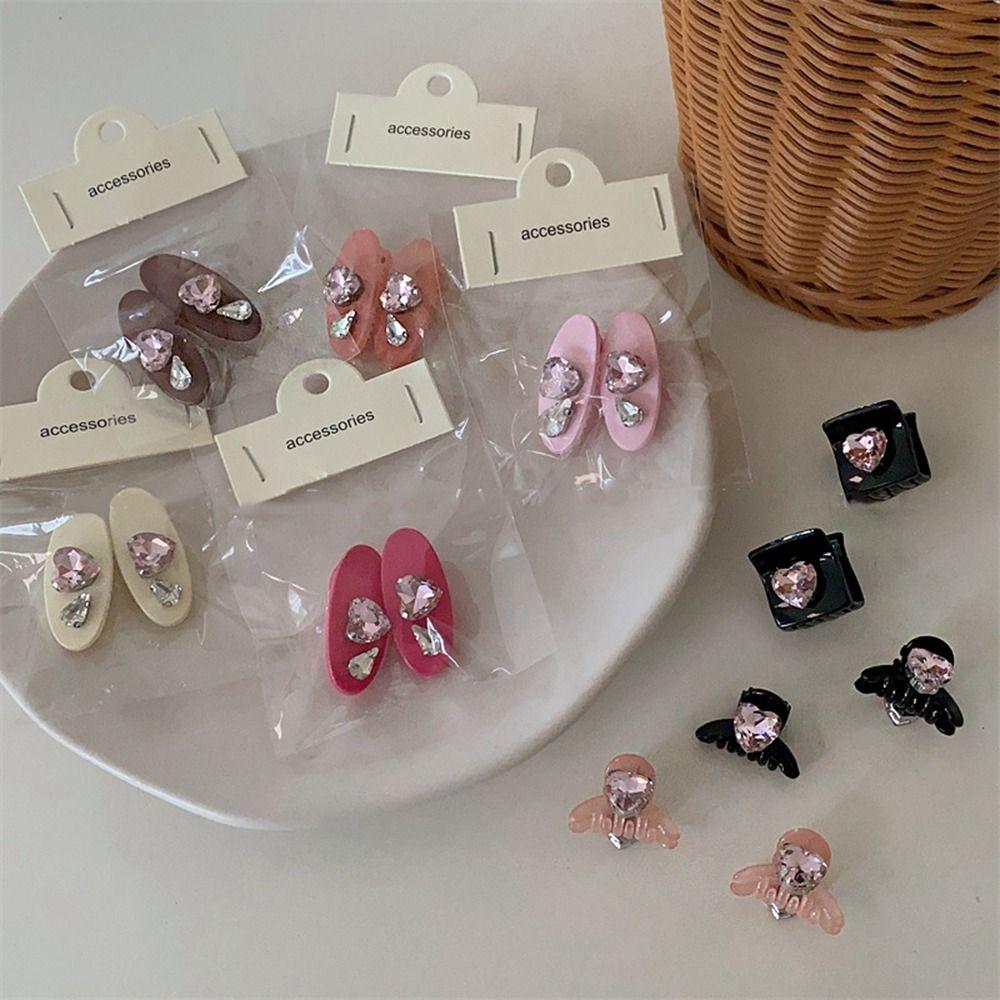 Hair Claws Pink Diamond Hair Clip Female Hair Accessories Mini Hair Claw Set Korean Style Headwear
Hair Claws Pink Diamond Hair Clip Female Hair Accessories Mini Hair Claw Set Korean Style Headwear