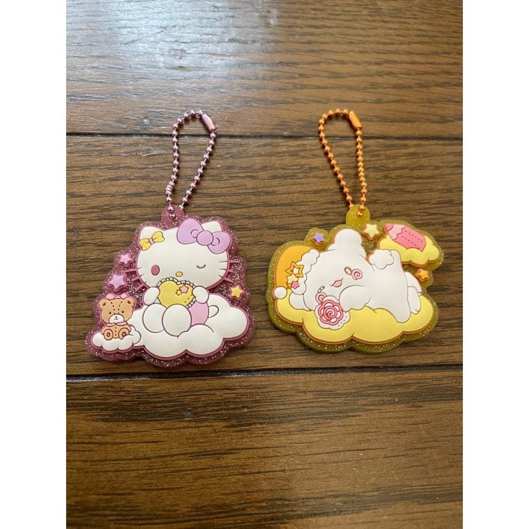 Sanrio Kitty Hanamaru Ghost Keychain Set 2
Sanrio Kitty Hanamaru Ghost Keychain Set 2