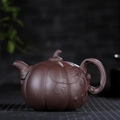 1PCS 340ML Yixing purple clay teapot original ore section mud creative biomimetic plant pumpkin shaped teapot zisha tea set
1PCS 340ML Yixing purple clay teapot original ore section mud creative biomimetic plant pumpkin shaped teapot zisha tea set