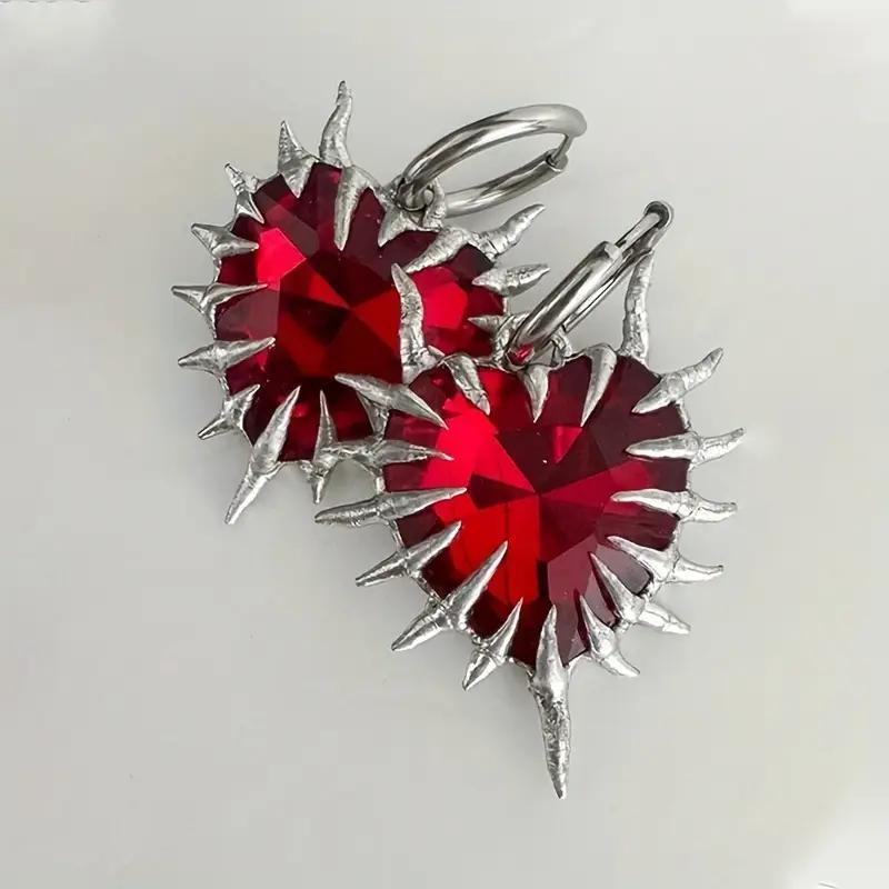 Charm Gothic Red Glass Crystal Thorn-shaped Heart Pendant Sliver Color Stainless Steel Hoop Earrings for Women Jewelry Accessory красный
Charm Gothic Red Glass Crystal Thorn-shaped Heart Pendant Sliver Color Stainless Steel Hoop Earrings for Women Jewelry Accessory красный