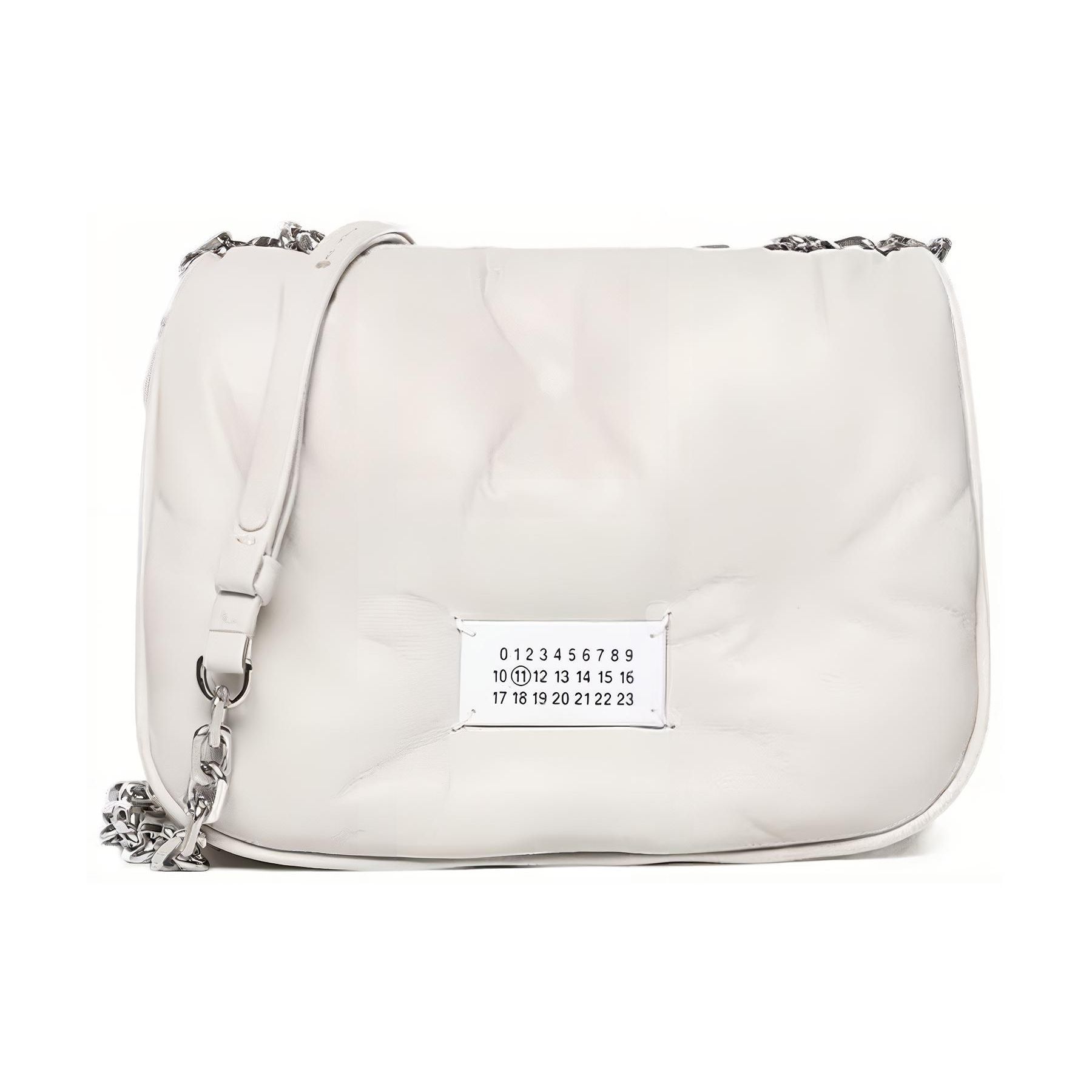 Maison Margiela Glam Slam Digital Logo Chain Shoulder Strap Crossbody Bag Small Women bags Gray White SB1WG0019P4300H9677 Basic Set (Bag+Dust Bag)
Maison Margiela Glam Slam Digital Logo Chain Shoulder Strap Crossbody Bag Small Women bags Gray White SB1WG0019P4300H9677 Basic Set (Bag+Dust Bag)