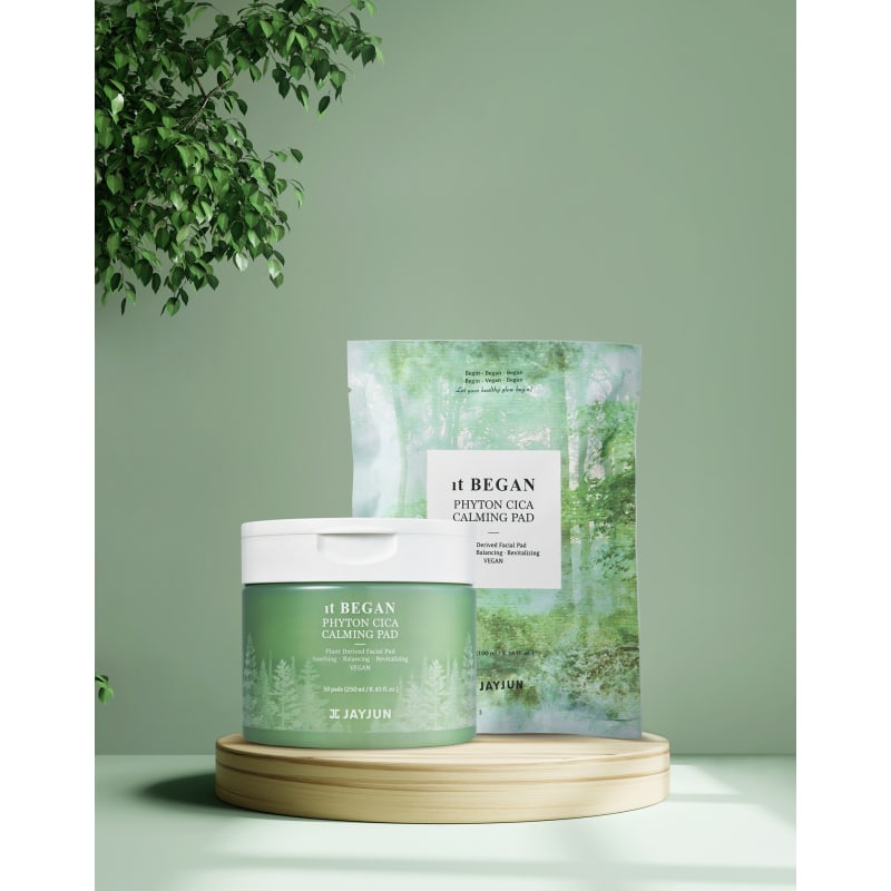 It Vegan Cypress Cica Calming Pads Set (50 sheets + 20 refills)
It Vegan Cypress Cica Calming Pads Set (50 sheets + 20 refills)