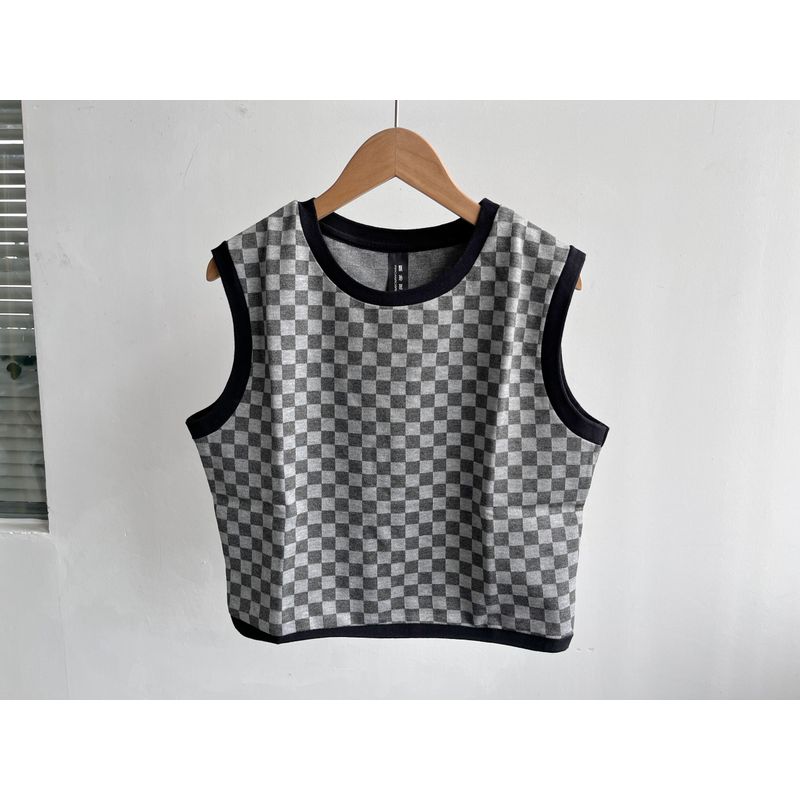 Micro Flaw Fashion All-Matching Plaid 8 Seconds Chessboard Grid Two-piece Set Retro Korean Type Loose and Lazy Style Y7 Gray vest L
Micro Flaw Fashion All-Matching Plaid 8 Seconds Chessboard Grid Two-piece Set Retro Korean Type Loose and Lazy Style Y7 Gray vest L