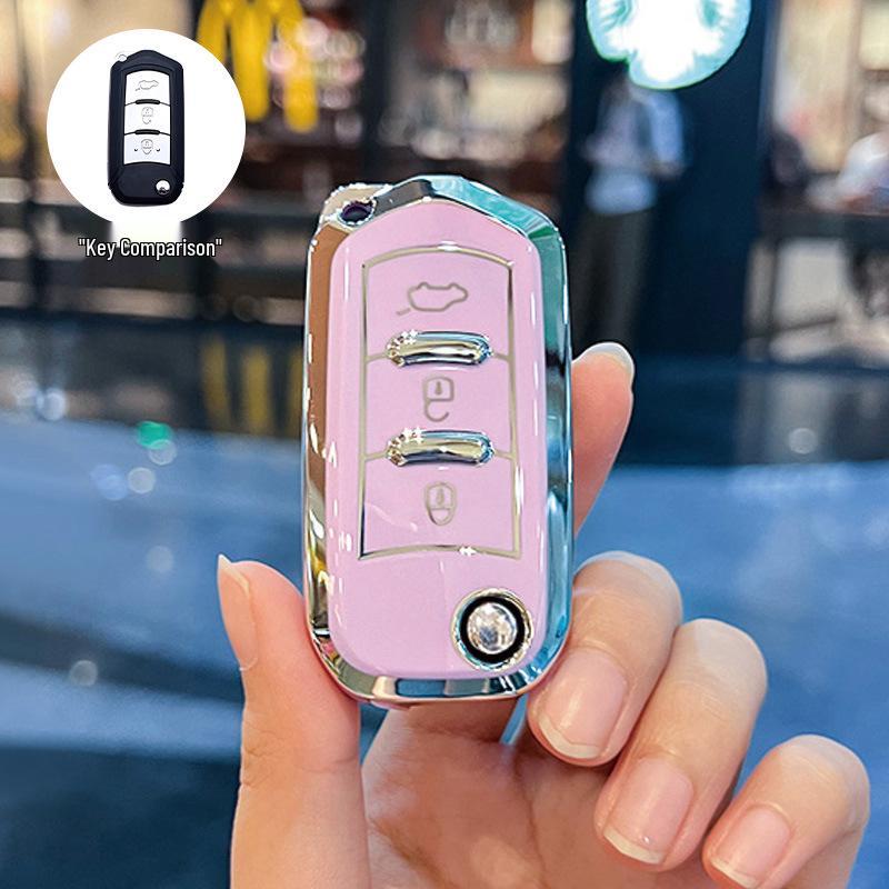 GAC Trumpchi Key Cover: Full Coverage for GS3, GS4, GA6, GA4, M6, GS5, and GA3 Models.
GAC Trumpchi Key Cover: Full Coverage for GS3, GS4, GA6, GA4, M6, GS5, and GA3 Models.