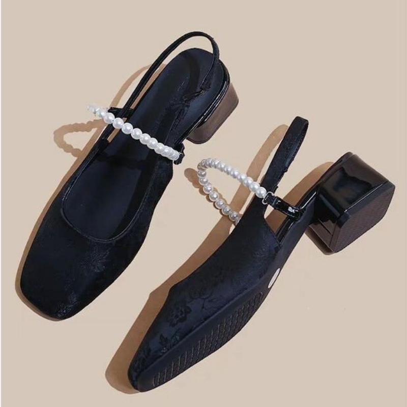 Модные белые каблуки для женщин 2024 года, модные женские босоножки с квадратным носком, удобные босоножки на платформе и толстом каблуке, изысканные рельефные женские туфли 40 чёрный
Модные белые каблуки для женщин 2024 года, модные женские босоножки с квадратным носком, удобные босоножки на платформе и толстом каблуке, изысканные рельефные женские туфли 40 чёрный