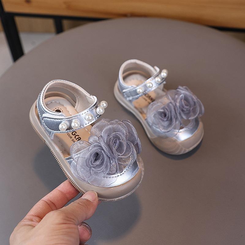 New Summer Korean Style Little Girl Princess Shoes, Anti-collision Anti-slip Baby Girls Sandals for Toddlers 26 срібний
New Summer Korean Style Little Girl Princess Shoes, Anti-collision Anti-slip Baby Girls Sandals for Toddlers 26 срібний