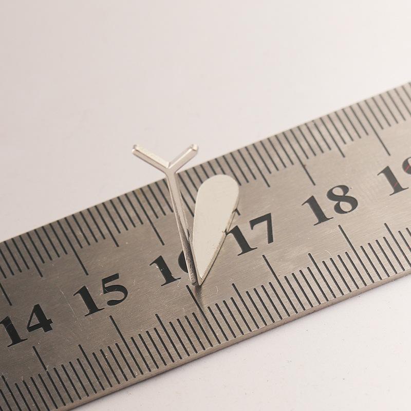 Набор магнитов для ногтей «кошачий глаз» для дизайна ногтей, магнит в форме сердца «кошачий глаз» 3D для создания сердечек на ногтях, аксессуары для дизайна ногтей, инструменты 1PCS серебряный
Набор магнитов для ногтей «кошачий глаз» для дизайна ногтей, магнит в форме сердца «кошачий глаз» 3D для создания сердечек на ногтях, аксессуары для дизайна ногтей, инструменты 1PCS серебряный