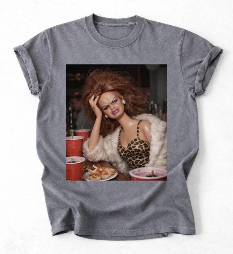 Funny Distressed Party Doll Shirt Vintage Messy Glam Doll Meme Tee Summer Unisexs and Womens Loose and Breathable Tshirt Top S
Funny Distressed Party Doll Shirt Vintage Messy Glam Doll Meme Tee Summer Unisexs and Womens Loose and Breathable Tshirt Top S
