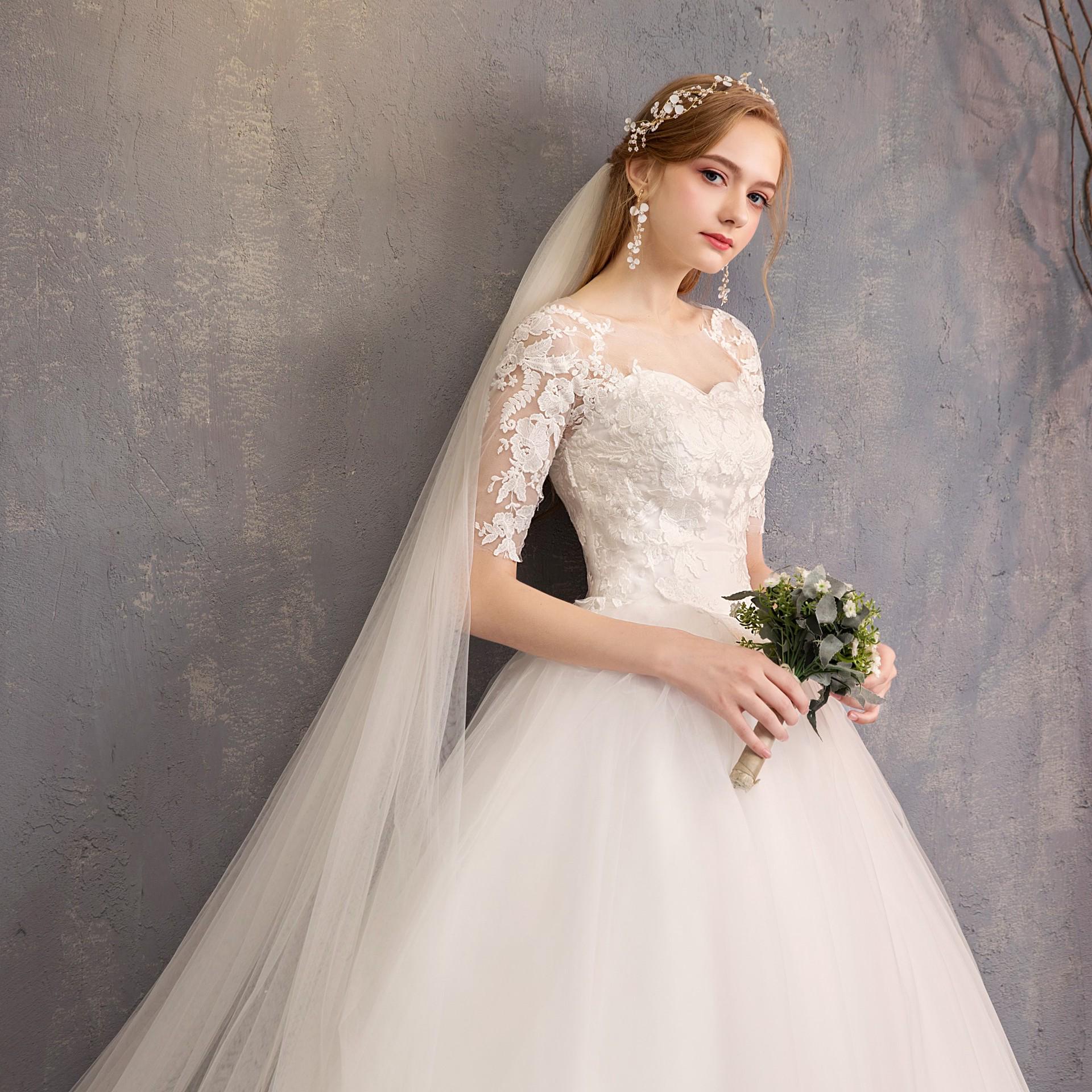 2026 Bride Slim Fit Lace Mid-Sleeve Plus Size Wedding Gown XXL (Waist 77cm) белый
2026 Bride Slim Fit Lace Mid-Sleeve Plus Size Wedding Gown XXL (Waist 77cm) белый