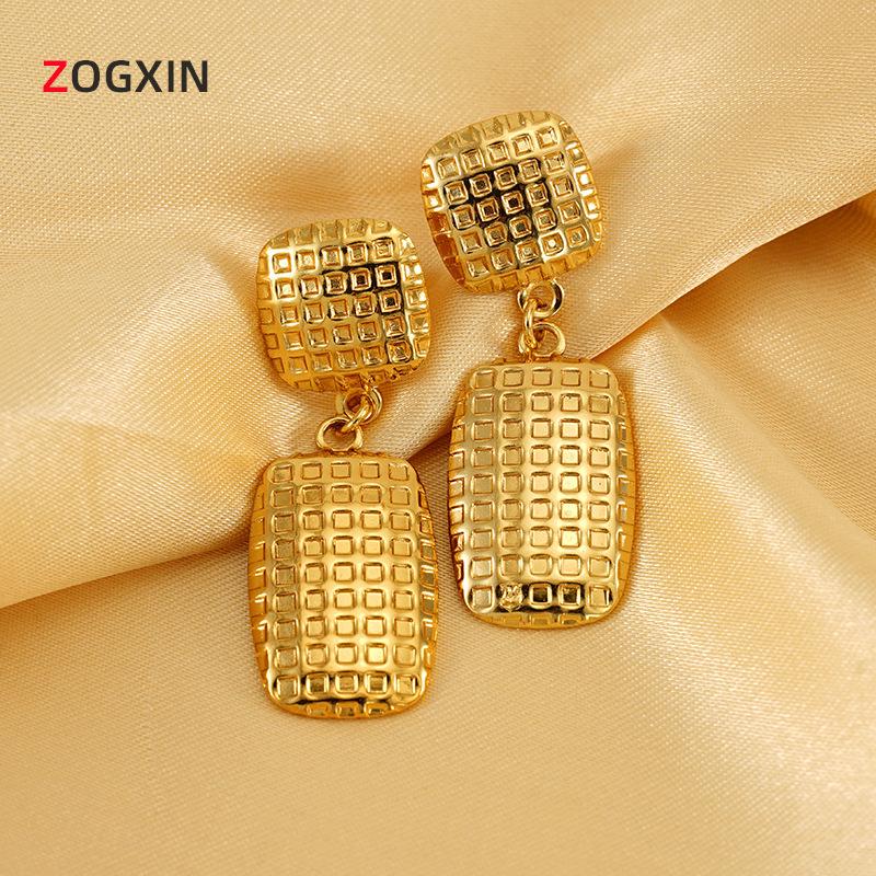 European & American INS Style High-End Plaid Square Stainless Steel Stud Earrings for Women - Retro Fashion & Versatile Design
European & American INS Style High-End Plaid Square Stainless Steel Stud Earrings for Women - Retro Fashion & Versatile Design