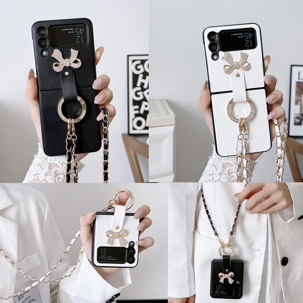 Samsung Galaxy Z Flip3/4 Crossbody Protective Case with Folding Screen, Bow Ring Buckle. Galaxy Z Flip 3
Samsung Galaxy Z Flip3/4 Crossbody Protective Case with Folding Screen, Bow Ring Buckle. Galaxy Z Flip 3