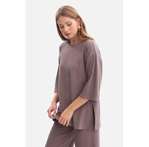 Толстовка BeWear b301 EU S
Толстовка BeWear b301 EU S