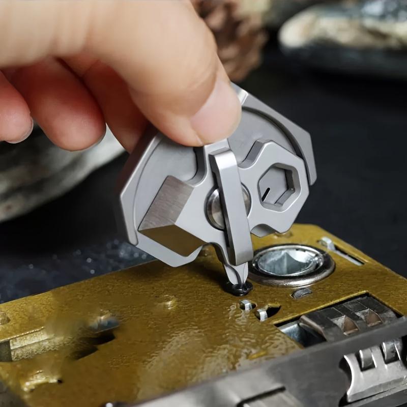 Портативные маленькие режущие инструменты из титанового сплава, многофункциональные портативные отвертки, гаечные ключи, подвеска для ключей для экстренных случаев 1Pc
Портативные маленькие режущие инструменты из титанового сплава, многофункциональные портативные отвертки, гаечные ключи, подвеска для ключей для экстренных случаев 1Pc