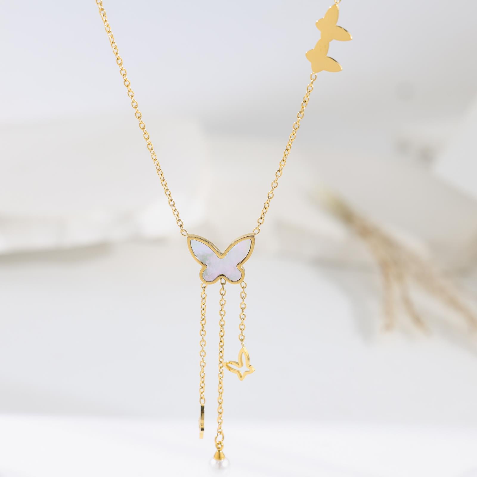 Titanium Steel Necklace Women S Niche Design Sense Shell Pearl Pendant Wind Versatile Collarbone Chain Jewelry
Titanium Steel Necklace Women S Niche Design Sense Shell Pearl Pendant Wind Versatile Collarbone Chain Jewelry