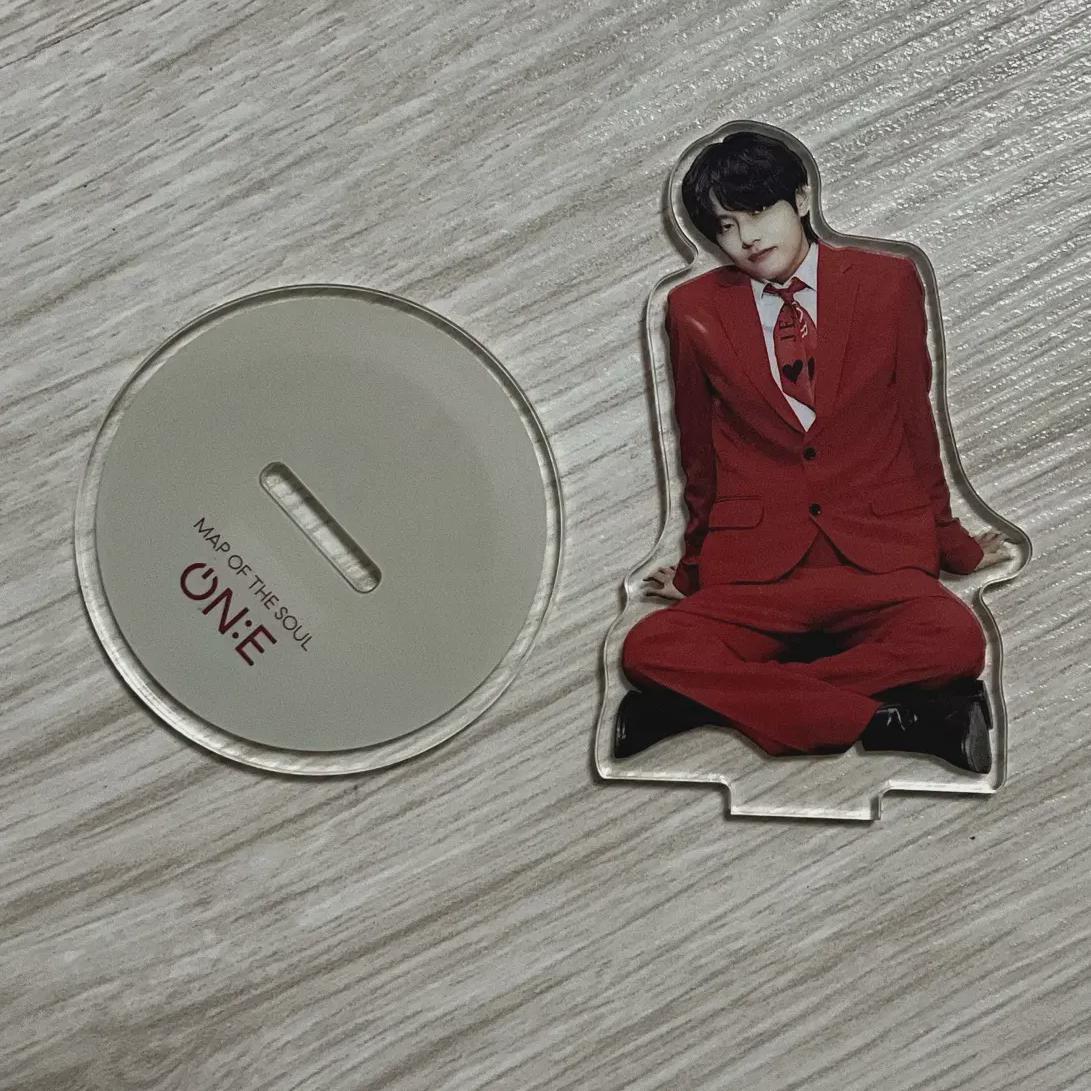 BTS V Карта Солон Акриловая подставка
BTS V Карта Солон Акриловая подставка