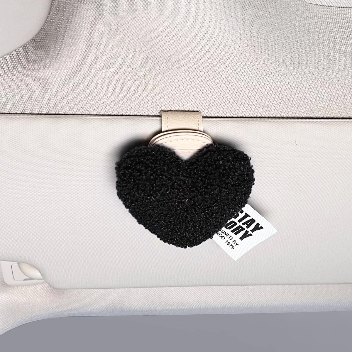 1pc New Cute Retro Red Hearts Universal Sunglasses Holders For Car Magnetic Leather Clip Auto Visor Glasses Hanger Decrotion
1pc New Cute Retro Red Hearts Universal Sunglasses Holders For Car Magnetic Leather Clip Auto Visor Glasses Hanger Decrotion