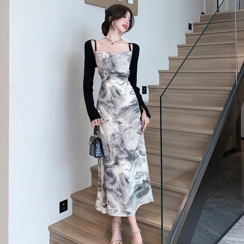 2025 Spring/Summer Chinese-Style Ink Painting Spaghetti Strap Dress & Shawl Two-Piece Set Small
2025 Spring/Summer Chinese-Style Ink Painting Spaghetti Strap Dress & Shawl Two-Piece Set Small