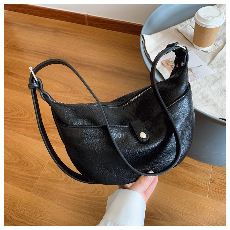 New 2025 women s bags versatile style large bags casual large capacity shoulder messenger women s bags fashion trend чёрный
New 2025 women s bags versatile style large bags casual large capacity shoulder messenger women s bags fashion trend чёрный