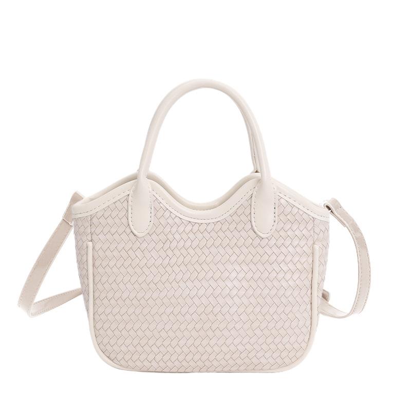 Korean version of niche handbag women s 2025 new trendy lychee pattern fashionable and casual high-value single shoulder messenger bag
Korean version of niche handbag women s 2025 new trendy lychee pattern fashionable and casual high-value single shoulder messenger bag