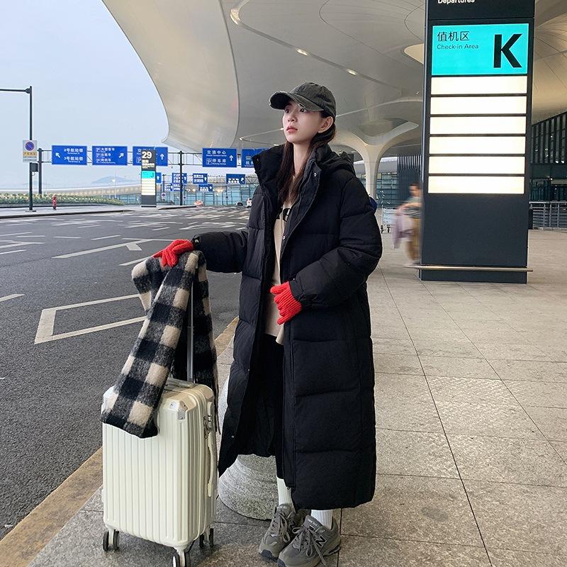 Пуховик для женщин длиной ниже колена, с капюшоном, зимний, новый, высококачественный, теплый и универсальный, модный женский пуховик XXL чёрный
Пуховик для женщин длиной ниже колена, с капюшоном, зимний, новый, высококачественный, теплый и универсальный, модный женский пуховик XXL чёрный