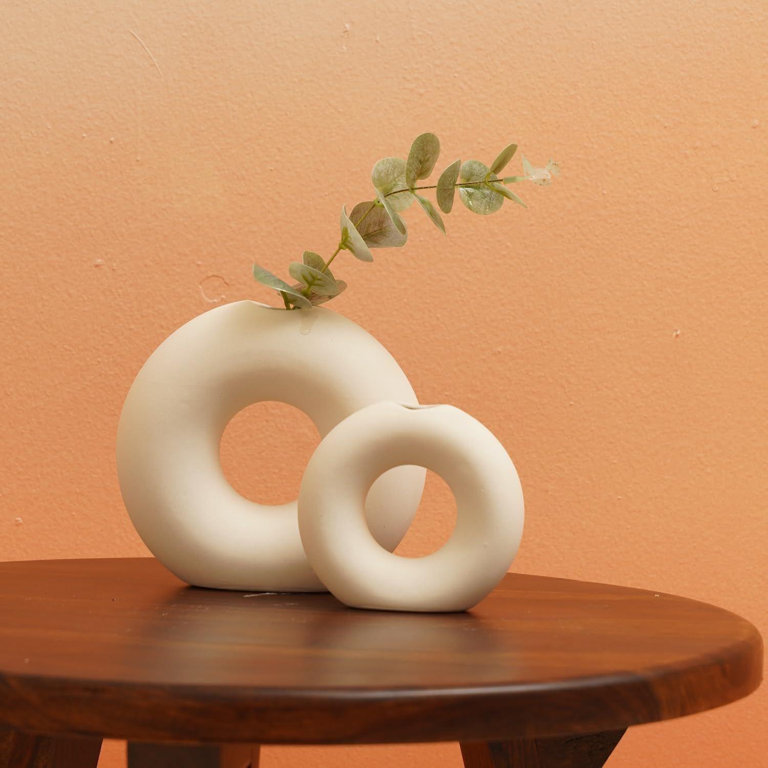 White Ceramic Ring Donut Vase Set of 2 (6 & 4 Inches) | Decorative Donut Ring Vase for Dried Flowers and Pampas Grass
White Ceramic Ring Donut Vase Set of 2 (6 & 4 Inches) | Decorative Donut Ring Vase for Dried Flowers and Pampas Grass