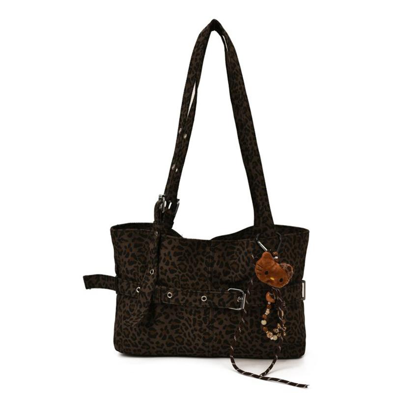 Luxury Brand Designer Tote Bag Fashionable Europe American Leopard Print Shoulder Bag New Versatile Large Capacity Commuter Bag 40x11x21.5cm кофейный
Luxury Brand Designer Tote Bag Fashionable Europe American Leopard Print Shoulder Bag New Versatile Large Capacity Commuter Bag 40x11x21.5cm кофейный