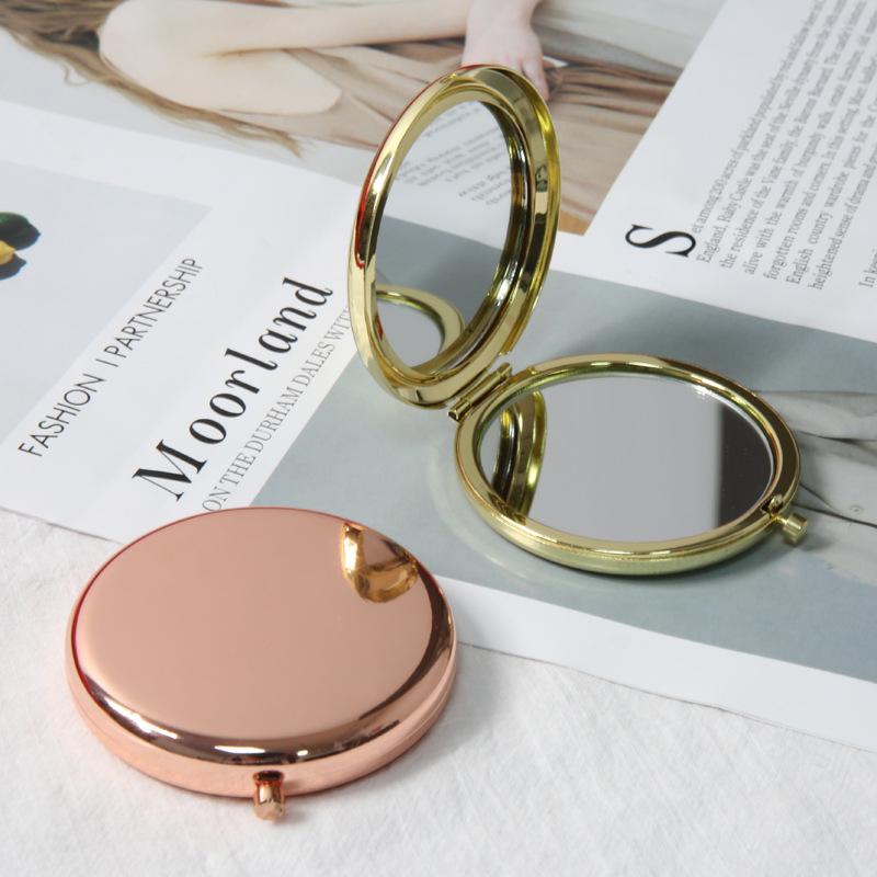 Double-Sided Small Mirror Portable Folding Round Makeup Mirror Rose Gold Simple Mini Men And Women Handheld Pocket Mirror золотой
Double-Sided Small Mirror Portable Folding Round Makeup Mirror Rose Gold Simple Mini Men And Women Handheld Pocket Mirror золотой