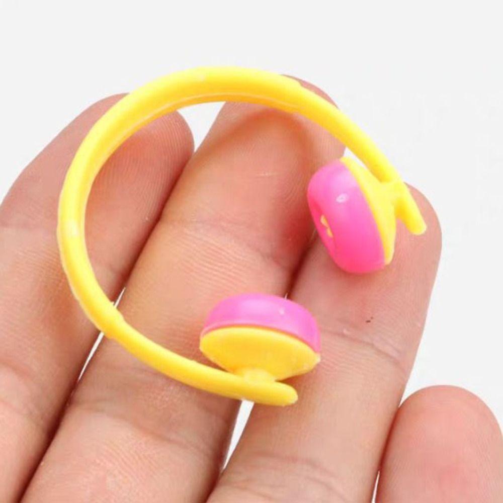 Classic Toys Miniature Headset Model Dollhouse Props Doll Headset Toy Christmas Present жовтий
Classic Toys Miniature Headset Model Dollhouse Props Doll Headset Toy Christmas Present жовтий