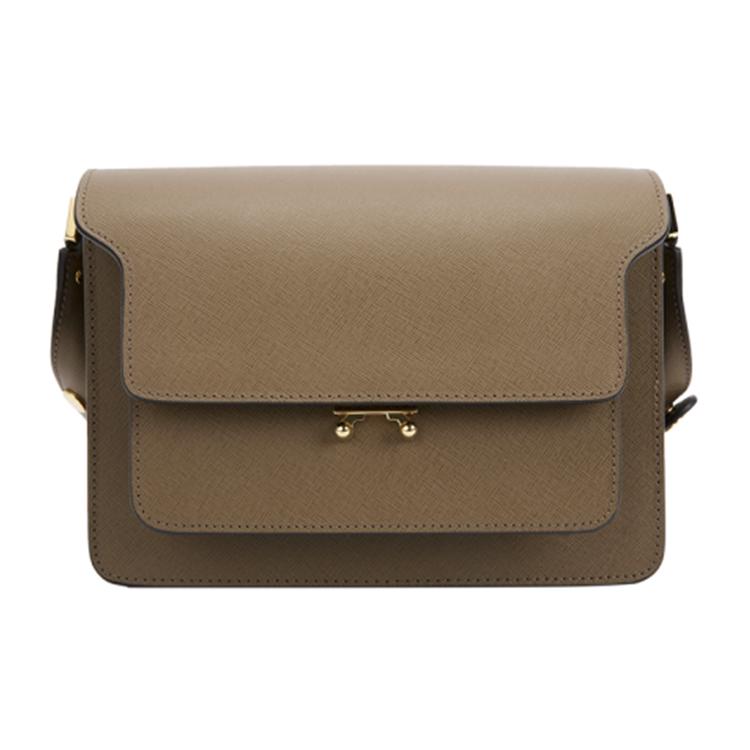 New MARNI Crossbody Bags SBMPN09NO1-LV520-ZM28N 23.1*10.9*16.0CM
New MARNI Crossbody Bags SBMPN09NO1-LV520-ZM28N 23.1*10.9*16.0CM