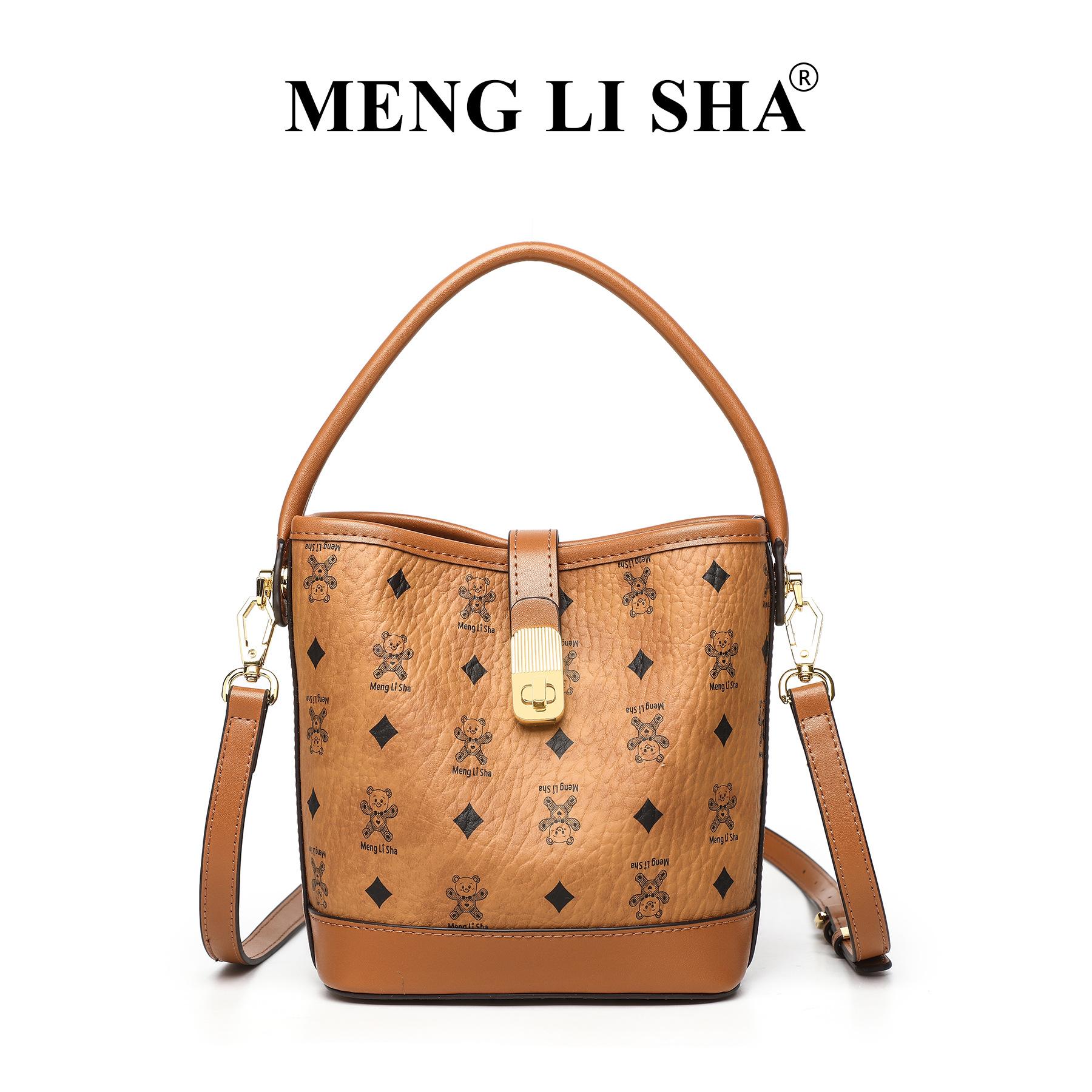 New high-end women s bags, retro-printed portable shoulder bucket bags, commuter fashion messenger vegetable basket bags
New high-end women s bags, retro-printed portable shoulder bucket bags, commuter fashion messenger vegetable basket bags