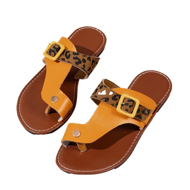 Мода 2025 Лето Новые Женские Шлепанцы Смешанные Цвета Уличные На Низком Каблуке Вьетнамки для Больших Размеров Удобные Повседневные Шлепанцы 43 светло-коричневого
Мода 2025 Лето Новые Женские Шлепанцы Смешанные Цвета Уличные На Низком Каблуке Вьетнамки для Больших Размеров Удобные Повседневные Шлепанцы 43 светло-коричневого