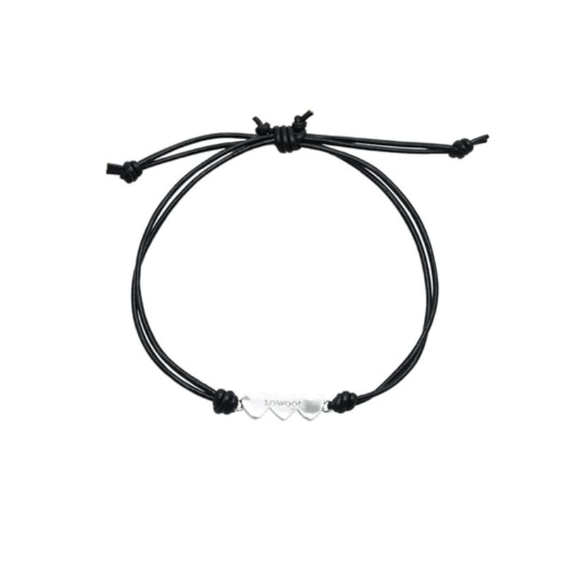 lowool Triple heart black bracelet Free
lowool Triple heart black bracelet Free