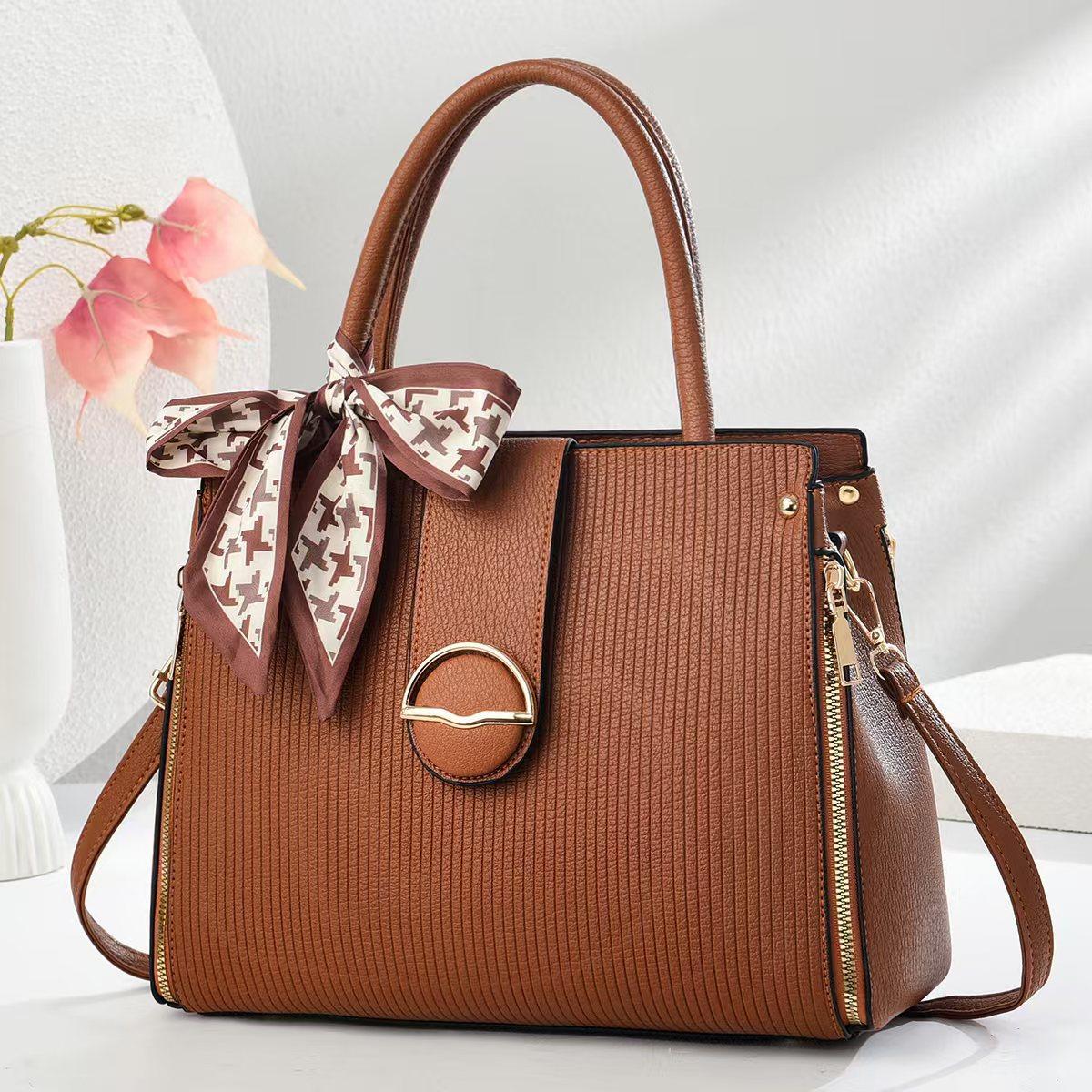 Latest Striped High Style Level Standard Handbag Macaron Trendy Style Shoulder Bag Commuter Stripe Diagonal Straddle Bag for Mom .
Latest Striped High Style Level Standard Handbag Macaron Trendy Style Shoulder Bag Commuter Stripe Diagonal Straddle Bag for Mom .