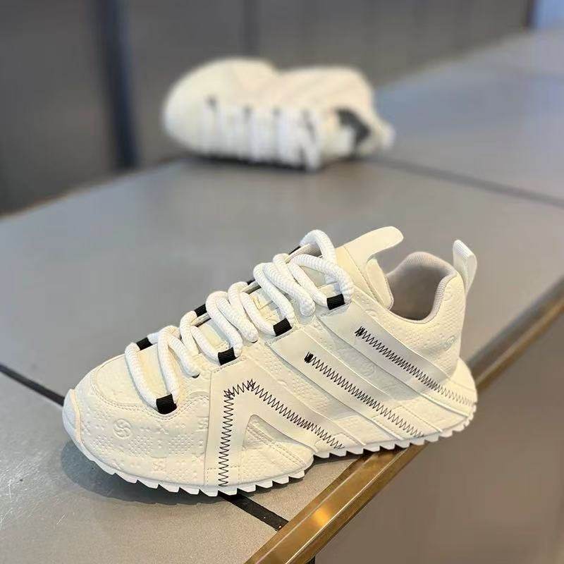 Shoes Spring high-end casual sports shoes Teen running non-slip heightening black dad shoes 44 standard athletic fit білий
Shoes Spring high-end casual sports shoes Teen running non-slip heightening black dad shoes 44 standard athletic fit білий