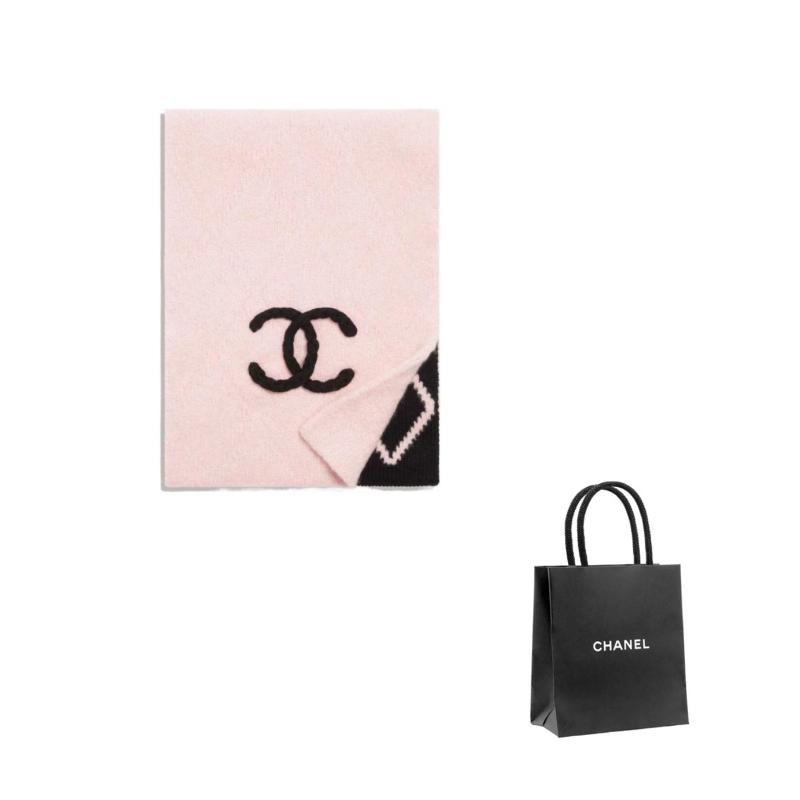 CHANEL logo design cashmere velvet wool scarf women s pink рожевий
CHANEL logo design cashmere velvet wool scarf women s pink рожевий