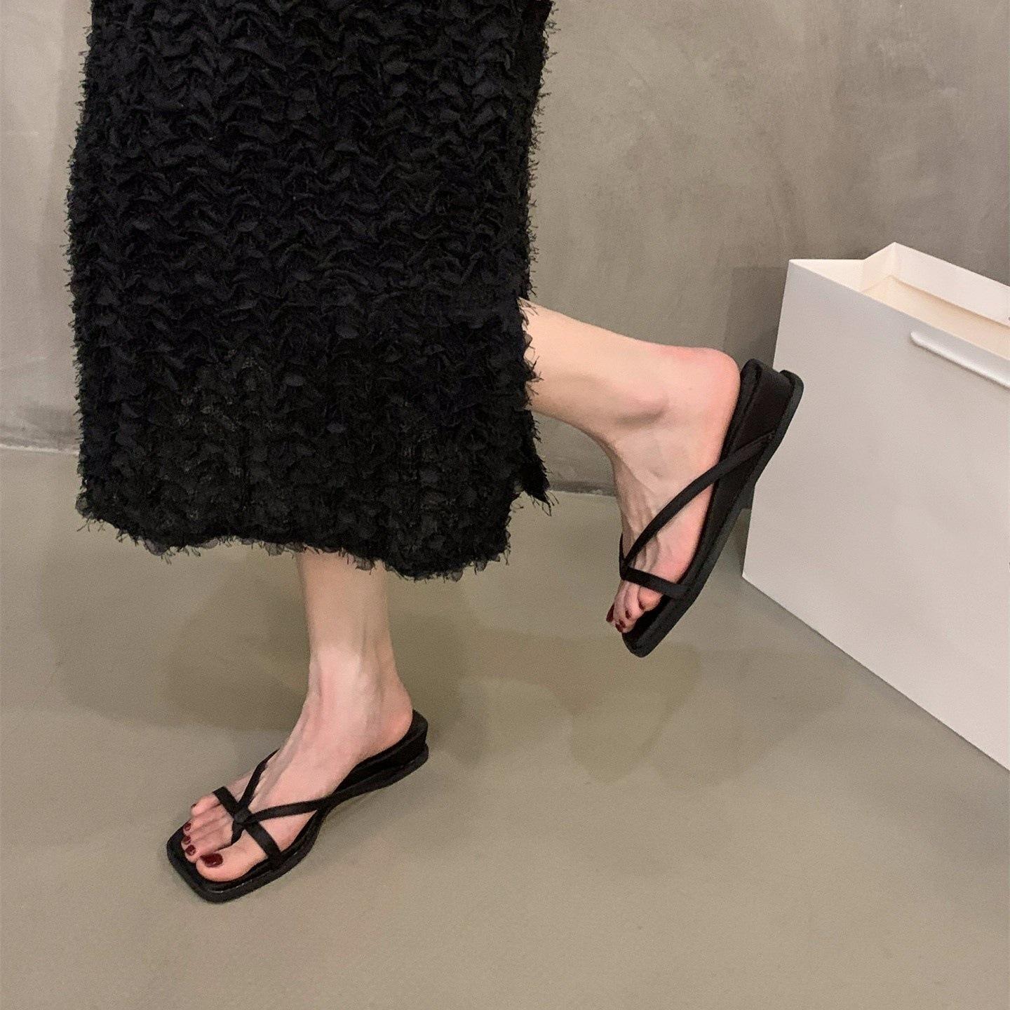 Wedge heel silver small cool slippers women s shoes wear new red with skirt beach sandals 35
Wedge heel silver small cool slippers women s shoes wear new red with skirt beach sandals 35