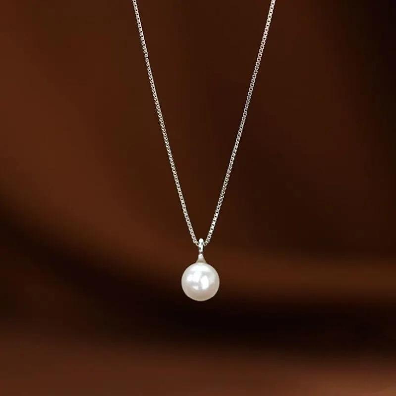 1 minimalist necklace, perfect for everyday layering; elegant chain design, ideal for casual outfits
1 minimalist necklace, perfect for everyday layering; elegant chain design, ideal for casual outfits
