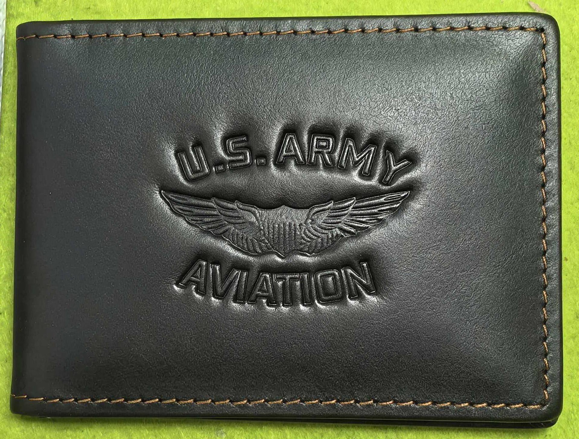 Gu Chao Ke Men s Genuine Leather Driver s License and Card Holder колір темно кави
Gu Chao Ke Men s Genuine Leather Driver s License and Card Holder колір темно кави