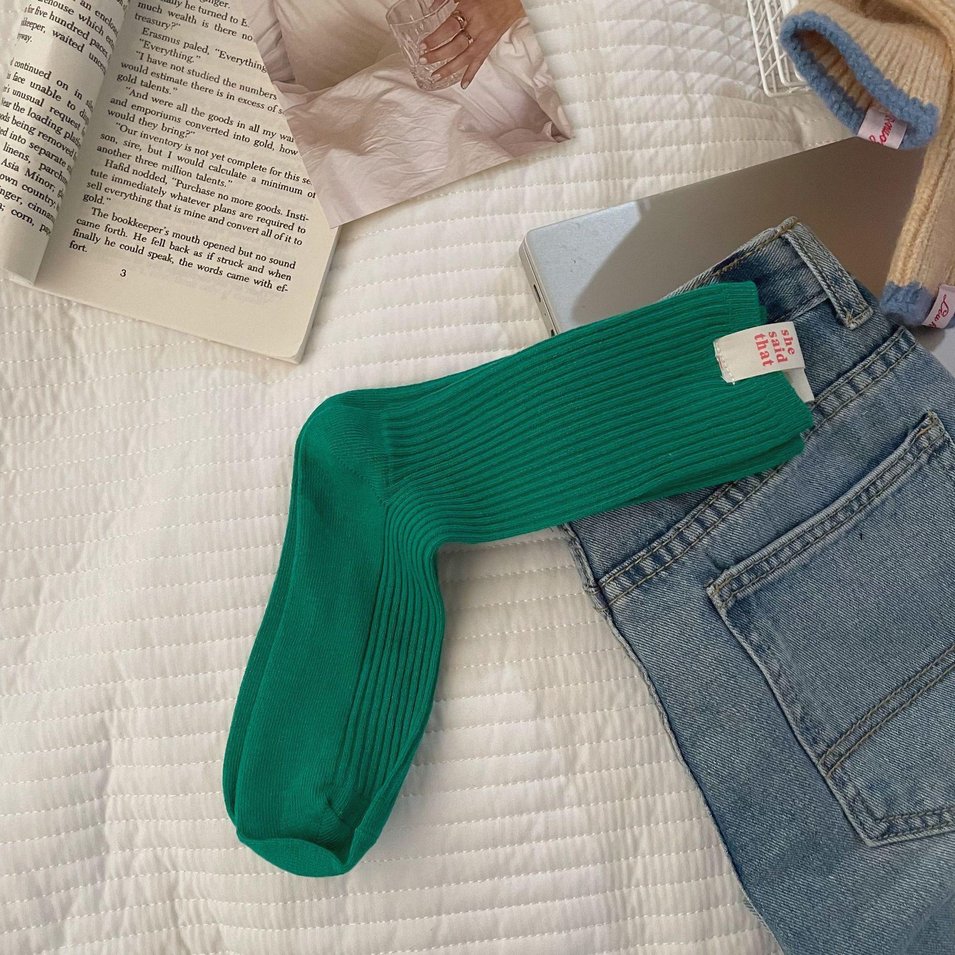 Spring And Autumn Vertical Bar Standard Double Needle Medium Tube Socks Solid Color Stacking Socks Children S College Style Sports And Leisure Socks One size fits all зелений
Spring And Autumn Vertical Bar Standard Double Needle Medium Tube Socks Solid Color Stacking Socks Children S College Style Sports And Leisure Socks One size fits all зелений