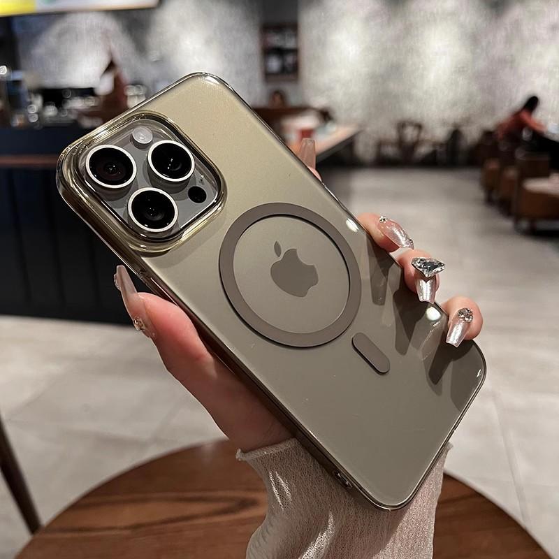 Suitable for IPhone16 Ice Crystal Magnetic Phone Case, Apple 15proMax Transparent High-end Feel 14 Anti-drop Protective Case iPhone16
Suitable for IPhone16 Ice Crystal Magnetic Phone Case, Apple 15proMax Transparent High-end Feel 14 Anti-drop Protective Case iPhone16