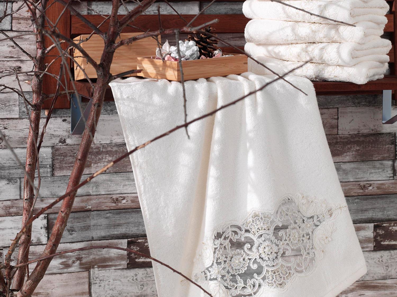 French Laced Peri Dowry Bamboo Towel Cream 
French Laced Peri Dowry Bamboo Towel Cream