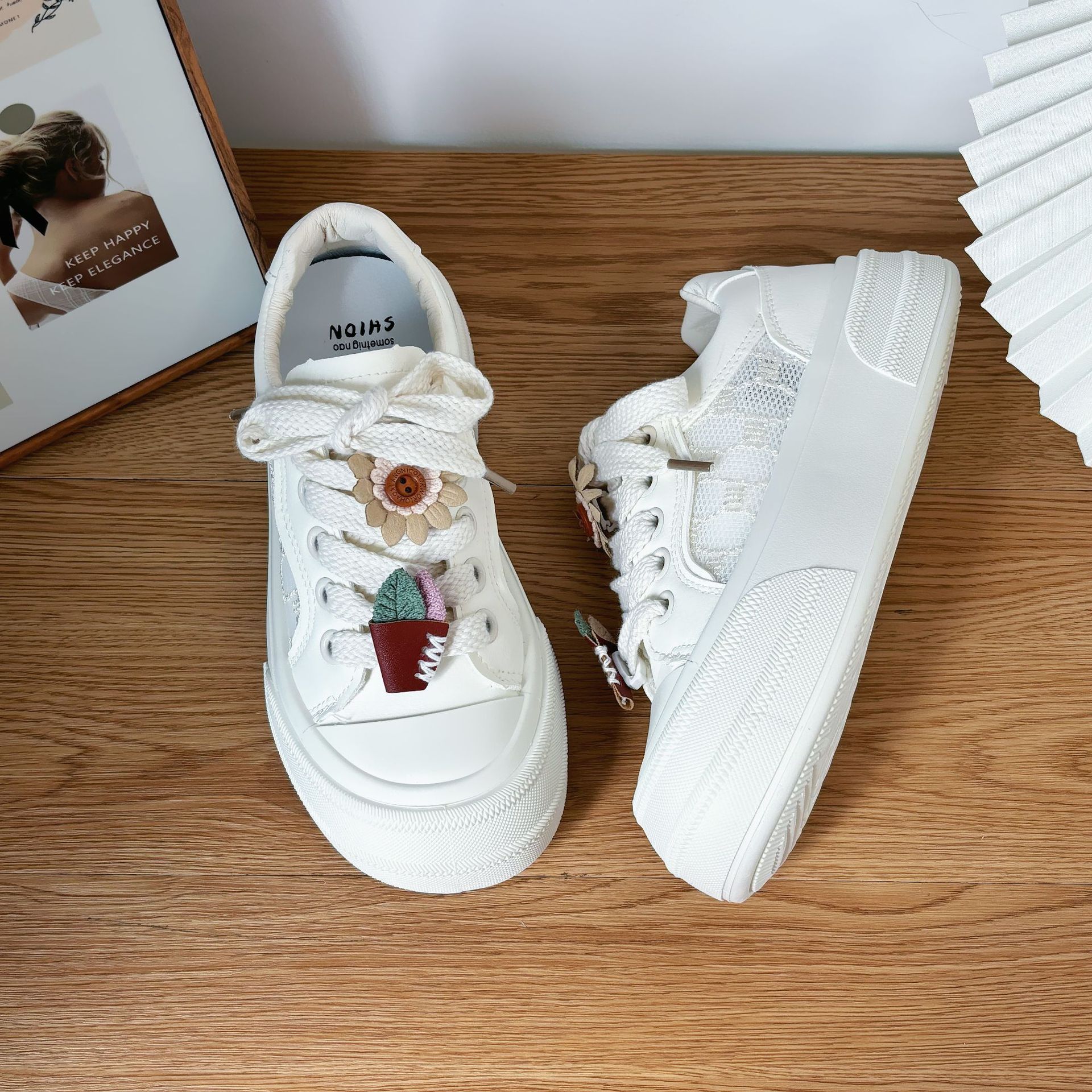 Mesh breathable little white shoes women s shoes 2025 summer new versatile student mesh shoes platform casual campus wind shoes 35
Mesh breathable little white shoes women s shoes 2025 summer new versatile student mesh shoes platform casual campus wind shoes 35