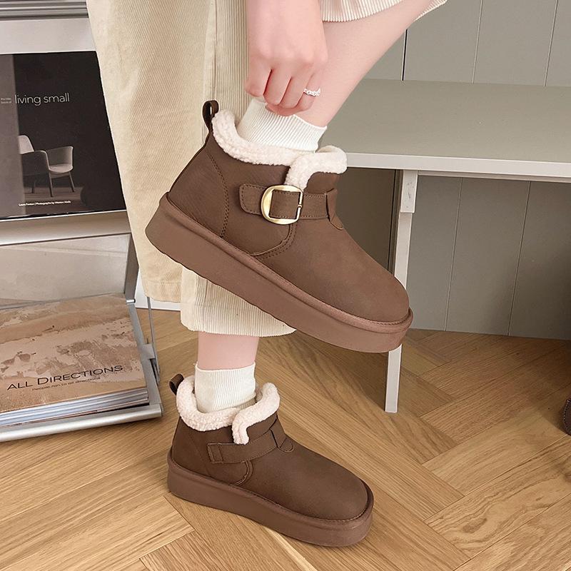 New winter velvet thickened non-slip thick-soled women s shoes non-slip and snow-proof snow boots 40
New winter velvet thickened non-slip thick-soled women s shoes non-slip and snow-proof snow boots 40