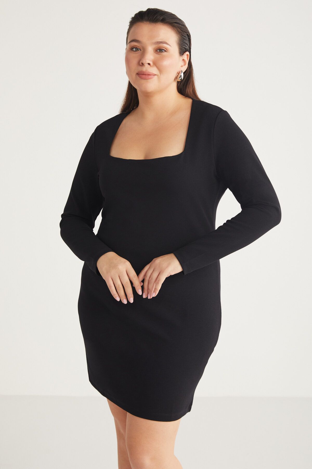 Women s Big Size Dress Bessıebb Square Collar Mini Black Plus Size Dress That Covers The Body Completely 2XL
Women s Big Size Dress Bessıebb Square Collar Mini Black Plus Size Dress That Covers The Body Completely 2XL
