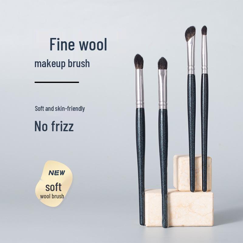 4-Piece Soft Wool Makeup Brush Set: Eyeshadow & Nose Contour Brushes for Beginners
4-Piece Soft Wool Makeup Brush Set: Eyeshadow & Nose Contour Brushes for Beginners
